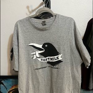 It’s Always Sunny FIGHT MILK graphic tee